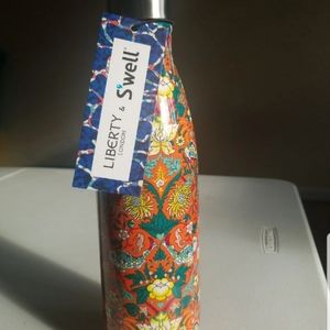 Libert London Fabrica & S'well Bottle